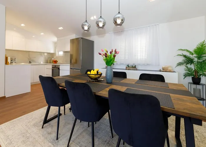 Blue Star - Sea View In Town Centre Lejlighed *