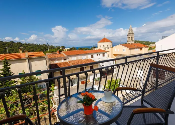 Blue Star - Sea View In Town Centre Makarska