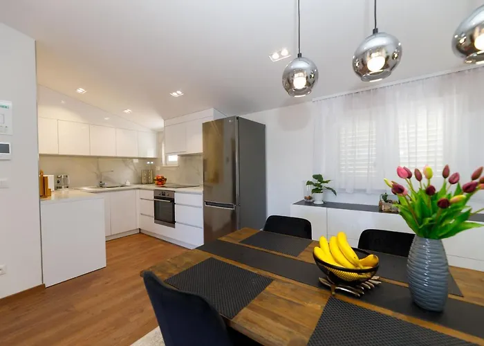 Blue Star - Sea View In Town Centre Lejlighed